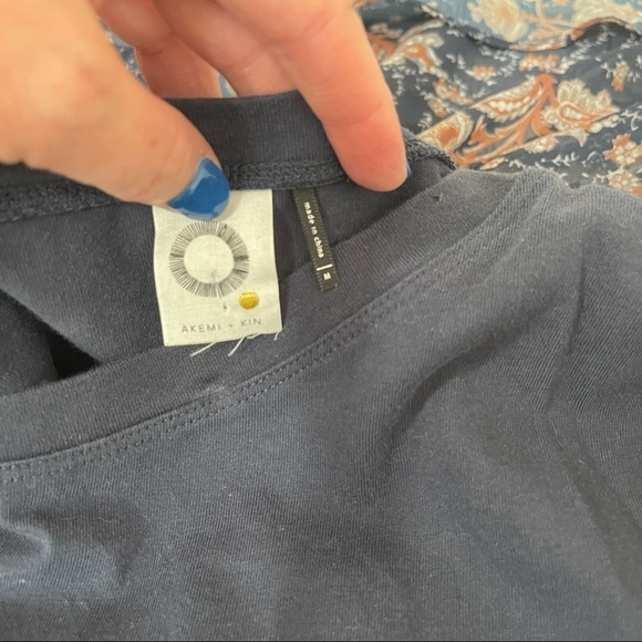 Anthropologie Akemi + Kin Boho Floral Tunic - Picture 11 of 12